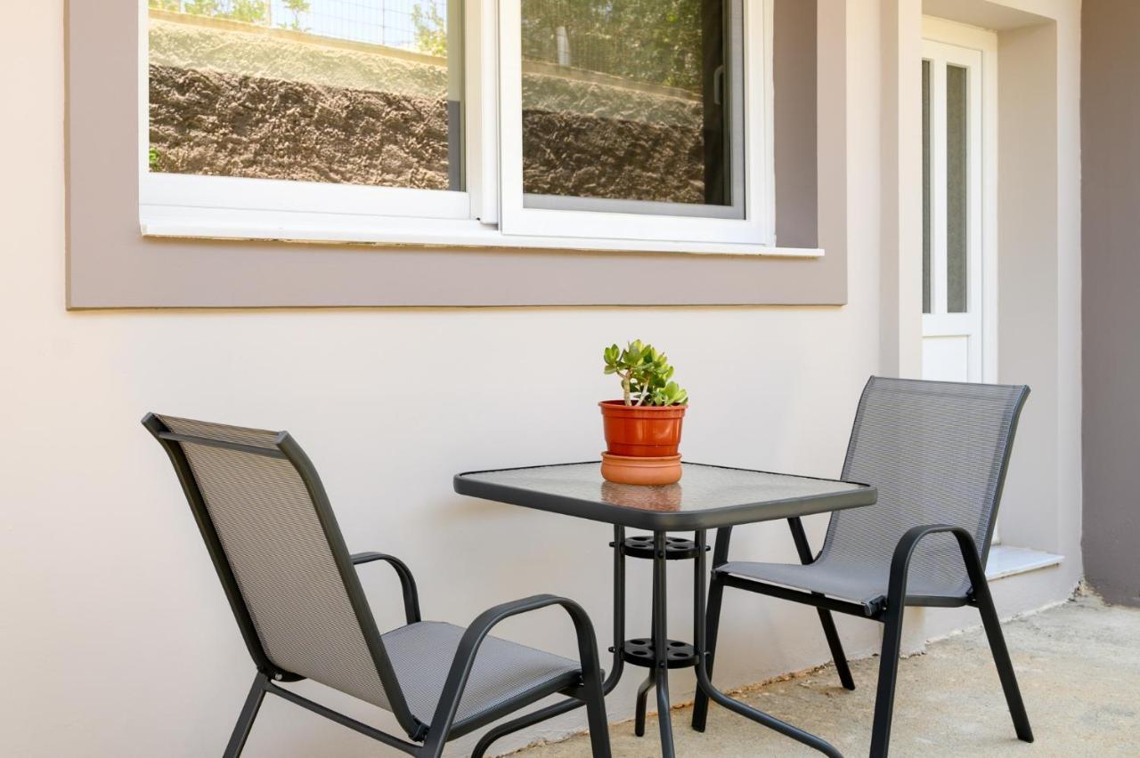Peter'S Cozy Home Monemvasia Bagian luar foto