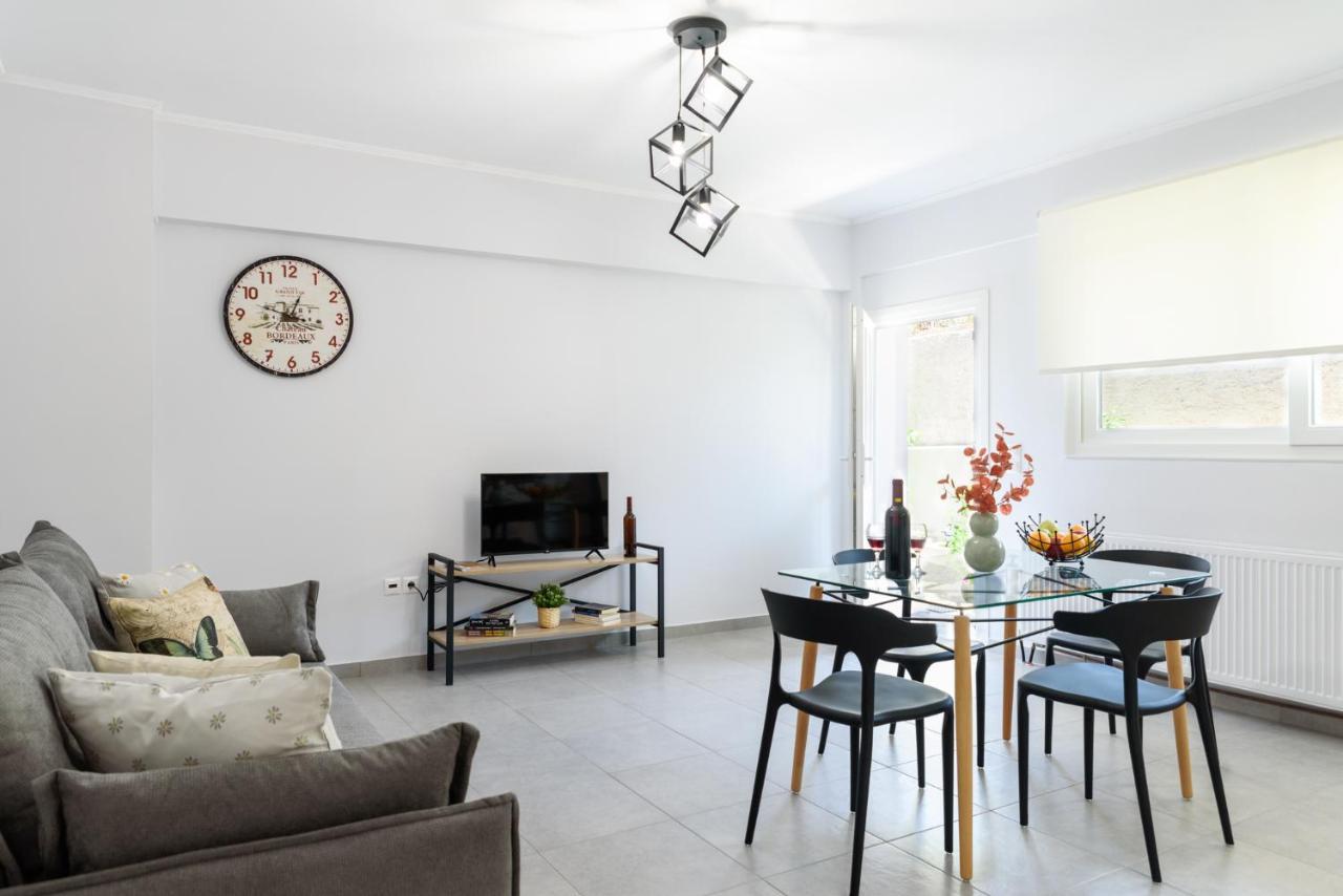 Peter'S Cozy Home Monemvasia Bagian luar foto